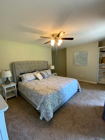 2723 Joyce Boulevard, Fayetteville, AR 72703