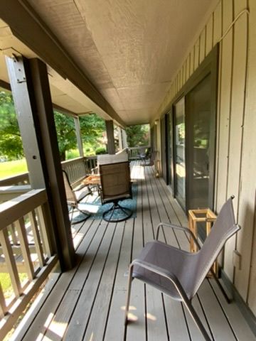 2723 Joyce Boulevard, Fayetteville, AR 72703