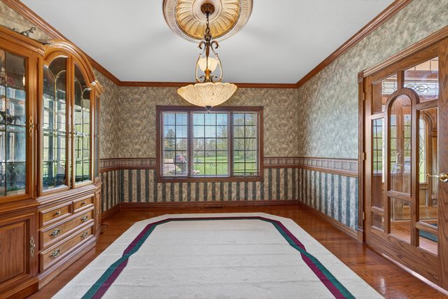 15215 WHITE SCHOOL Road, Roscoe, IL 61073