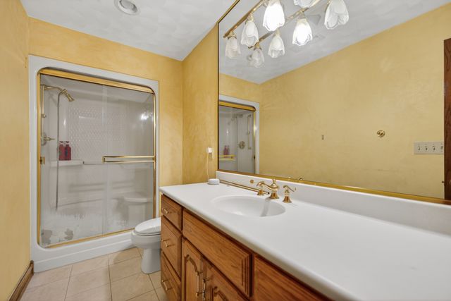 15215 WHITE SCHOOL Road, Roscoe, IL 61073