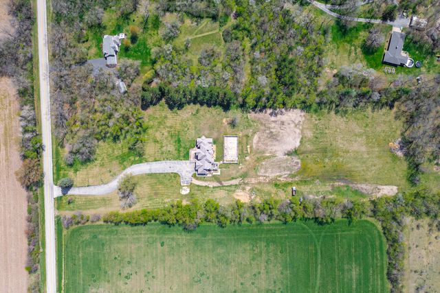 15215 WHITE SCHOOL Road, Roscoe, IL 61073