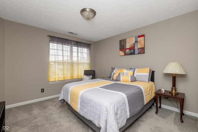 1826 Ballyganner Drive, Avon, IN 46123