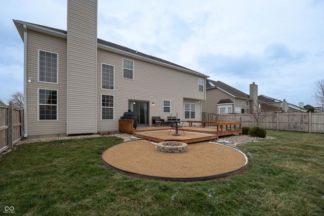 1826 Ballyganner Drive, Avon, IN 46123