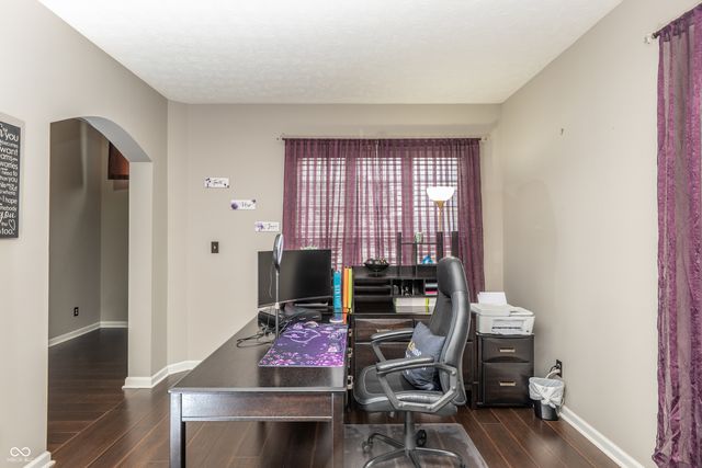 1826 Ballyganner Drive, Avon, IN 46123