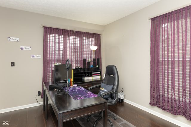 1826 Ballyganner Drive, Avon, IN 46123