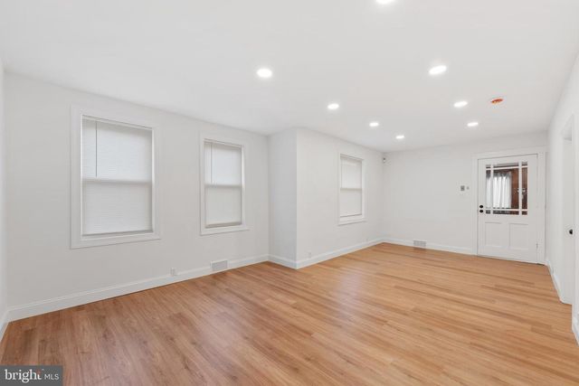 324 ELM AVE, Oaklyn, NJ 08107