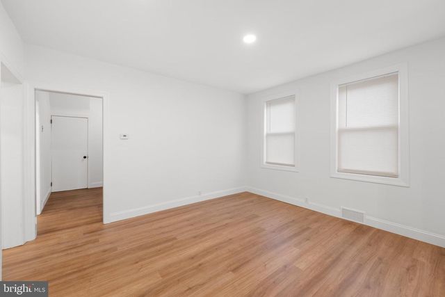 324 ELM AVE, Oaklyn, NJ 08107