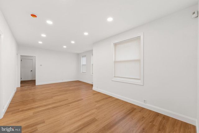 324 ELM AVE, Oaklyn, NJ 08107