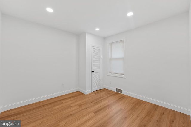 324 ELM AVE, Oaklyn, NJ 08107