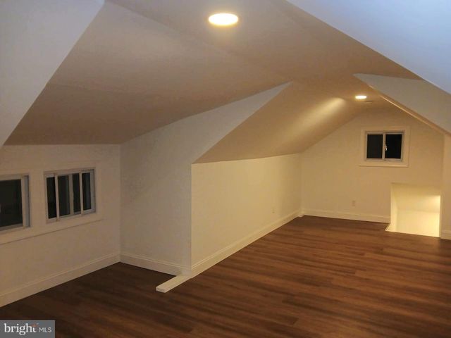 324 ELM AVE, Oaklyn, NJ 08107