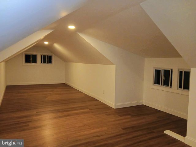 324 ELM AVE, Oaklyn, NJ 08107