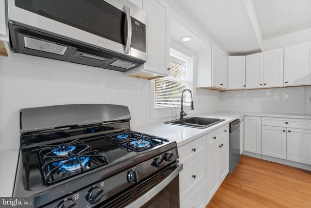 324 ELM AVE, Oaklyn, NJ 08107