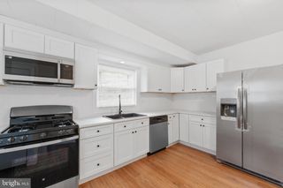 324 ELM AVE, Oaklyn, NJ 08107