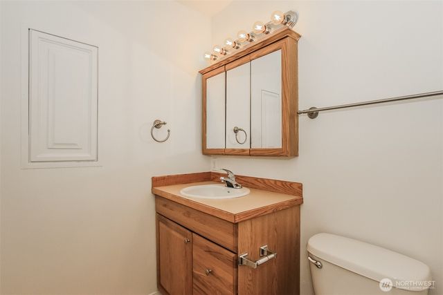 3311 New Hope Circle, Bremerton, WA 98312