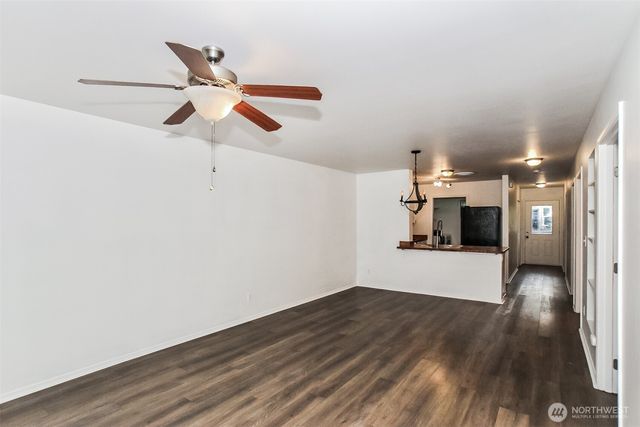 3311 New Hope Circle, Bremerton, WA 98312