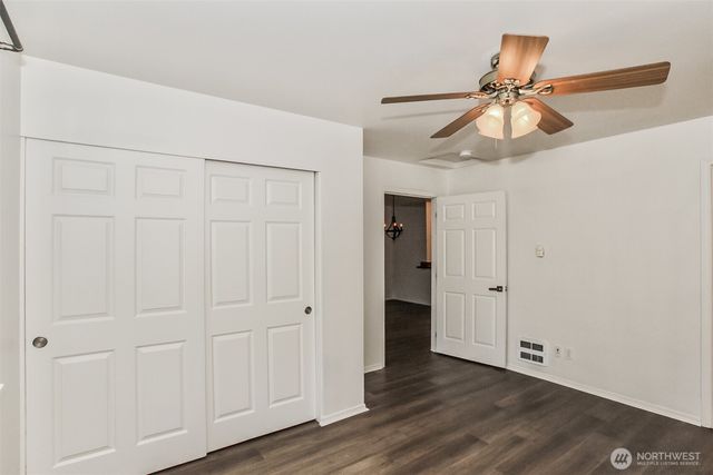 3311 New Hope Circle, Bremerton, WA 98312