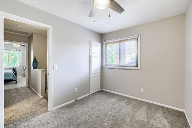 15319 40th Avenue N, Plymouth, MN 55446