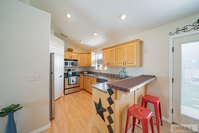 1123 Jackson Drive, Ammon, ID 83406