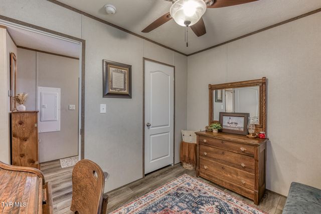 195 North Fork Branch Road, Rogersville, TN 37857