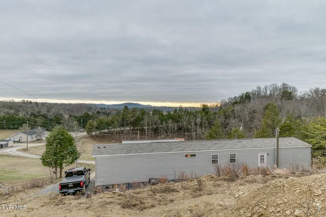 195 North Fork Branch Road, Rogersville, TN 37857