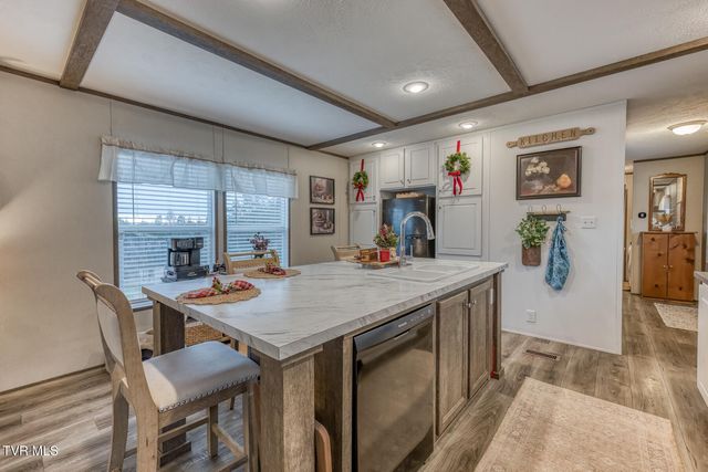 195 North Fork Branch Road, Rogersville, TN 37857