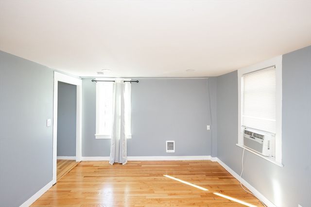 217 Grafton St 2, Shrewsbury, MA 01545