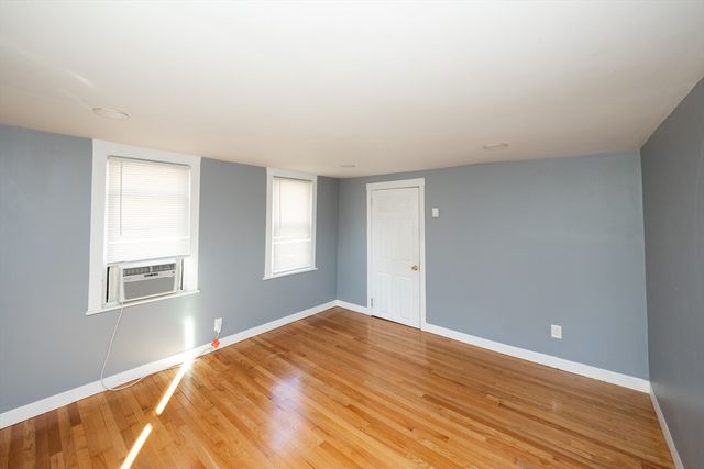 217 Grafton St 2, Shrewsbury, MA 01545