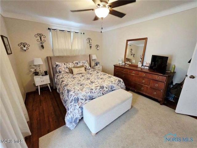 1654 Charmaine Drive, Toledo, OH 43614