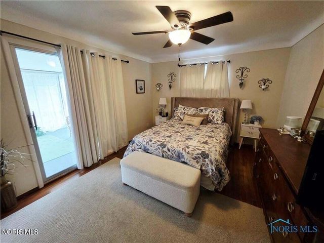 1654 Charmaine Drive, Toledo, OH 43614