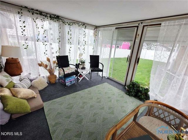 1654 Charmaine Drive, Toledo, OH 43614