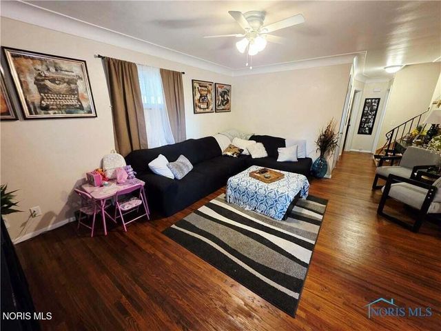 1654 Charmaine Drive, Toledo, OH 43614