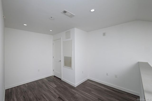 119 Searing Avenue PHS410, Mineola, NY 11501