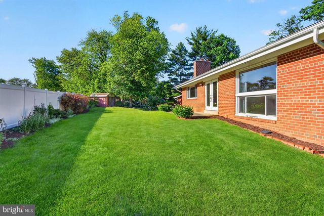 914 KENBROOK CT, Silver Spring, MD 20902