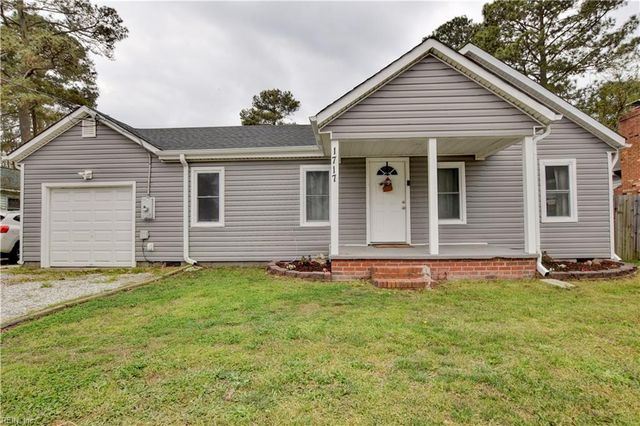 1717 Sparrow RD, Chesapeake, VA 23320