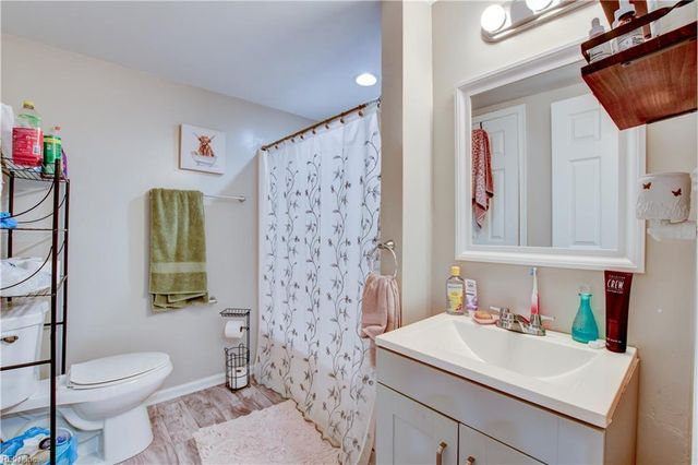 1717 Sparrow RD, Chesapeake, VA 23320