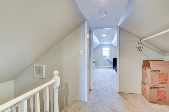 1717 Sparrow RD, Chesapeake, VA 23320