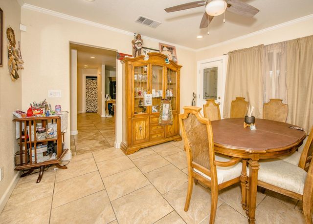 634 K, Rio Linda, CA 95673