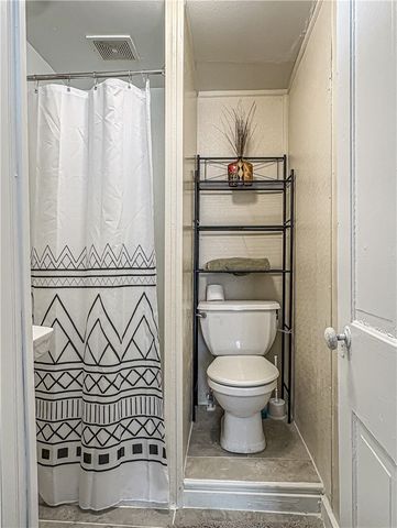 399 N College Avenue, Yellville, AR 72687