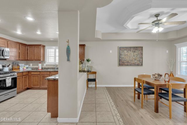 1561 VIA APPIA Street, El Paso, TX 79912