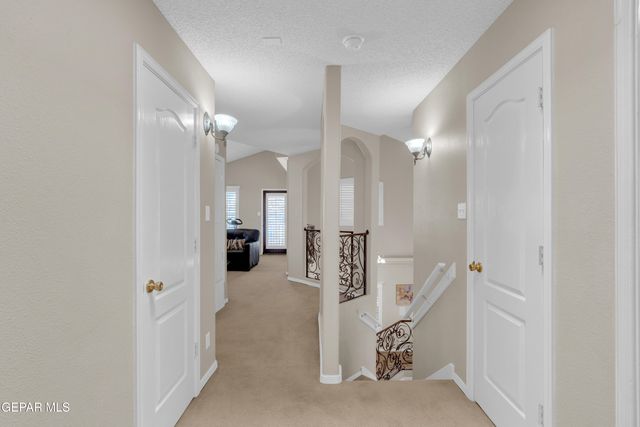 1561 VIA APPIA Street, El Paso, TX 79912