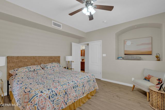 1561 VIA APPIA Street, El Paso, TX 79912