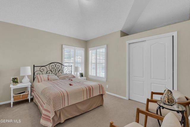 1561 VIA APPIA Street, El Paso, TX 79912