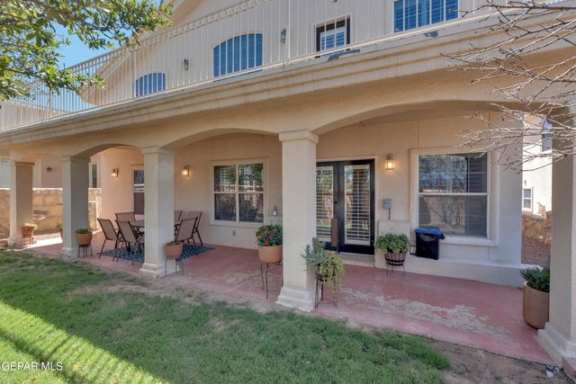 1561 VIA APPIA Street, El Paso, TX 79912