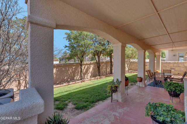1561 VIA APPIA Street, El Paso, TX 79912