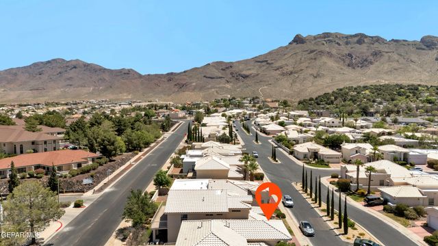 1561 VIA APPIA Street, El Paso, TX 79912