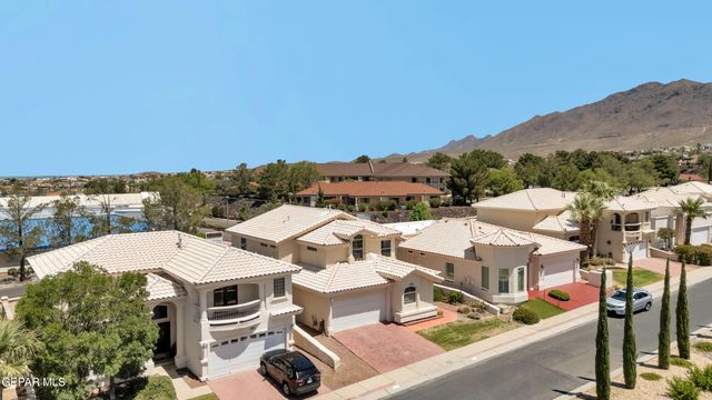 1561 VIA APPIA Street, El Paso, TX 79912