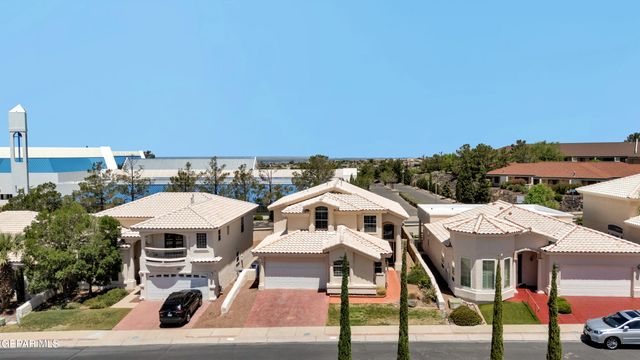 1561 VIA APPIA Street, El Paso, TX 79912