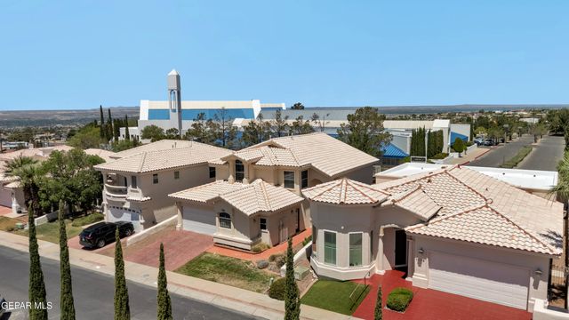 1561 VIA APPIA Street, El Paso, TX 79912
