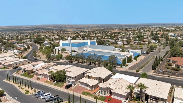 1561 VIA APPIA Street, El Paso, TX 79912