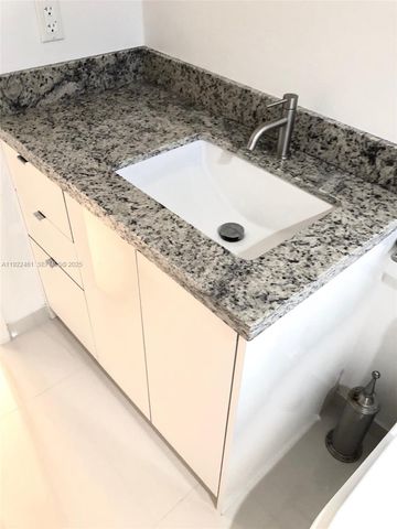 1881 Washington Ave 11D, Miami Beach, FL 33139